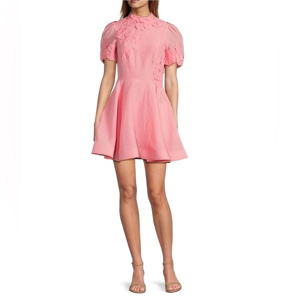 ANTONIO MELANI Dresses & Skirts - NWT Antonio Melani Iris Linen Floral Mockneck Short Sleeve Dress Sz 6
